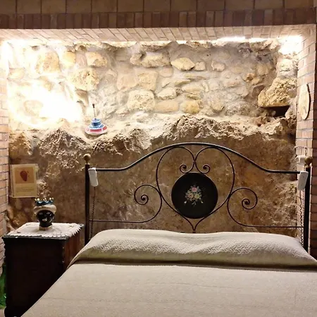 Guest House La Corte Normanna-2