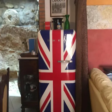 Guest House La Corte Normanna-3